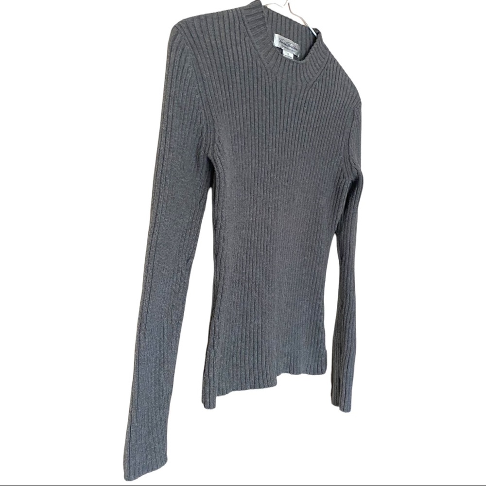 Ribbed Crewneck Sweater - Gray - Picture 2 of 4